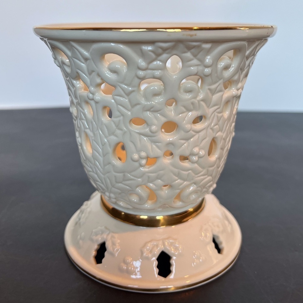 Lenox Illumination Pierced design is of Holly and Berries